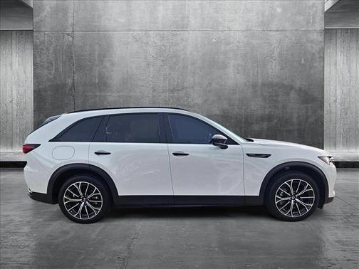 2025 Mazda CX-70 PHEV Premium Plus Package
