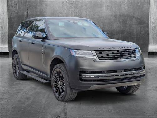 2024 Land Rover Range Rover P530 SE