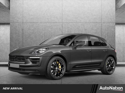 2023 Porsche Macan Base