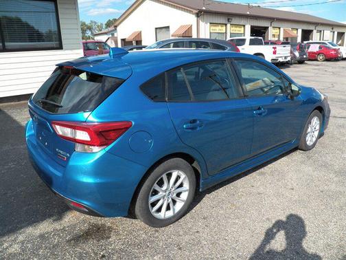 2017 Subaru Impreza 2.0i Sport