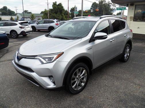 Classic Silver Metallic 2016 Toyota RAV4 Hybrid Limited