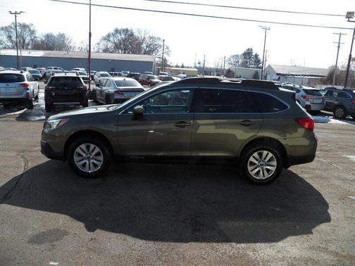 2017 Subaru Outback 2.5i Premium
