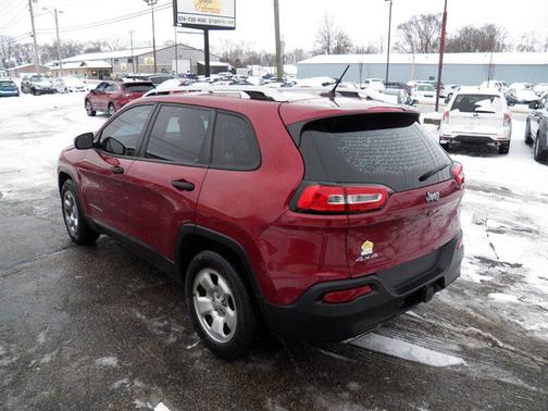 2015 Jeep Cherokee Sport