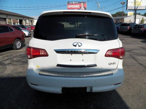 2014 INFINITI QX80 Base