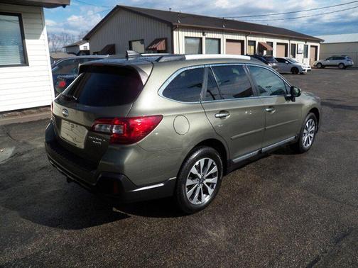 2019 Subaru Outback 3.6R Touring