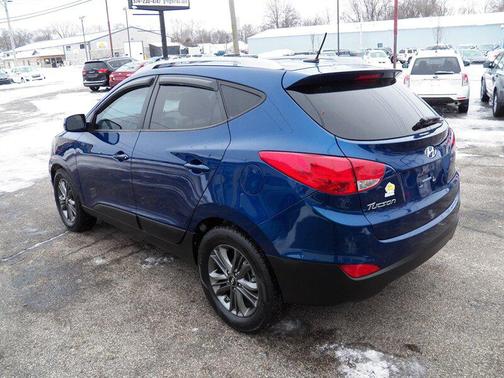 2015 Hyundai TUCSON SE