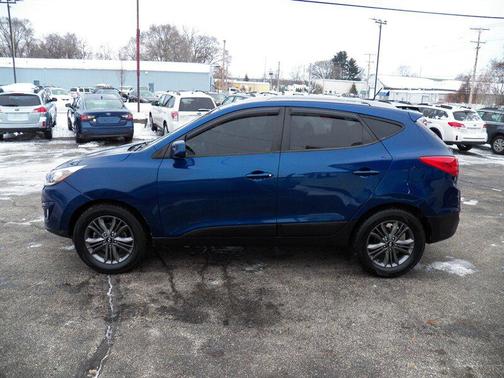 2015 Hyundai TUCSON SE