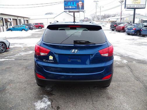 2015 Hyundai TUCSON SE