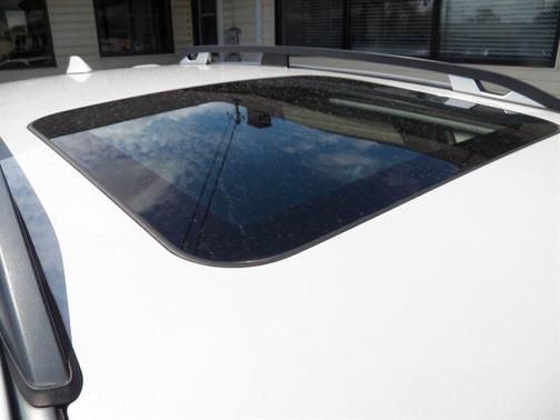 Crystal White Pearl 2019 Subaru Forester Touring
