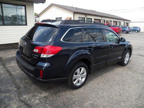 Graphite Grey Metallic 2012 Subaru Outback 3.6R Limited
