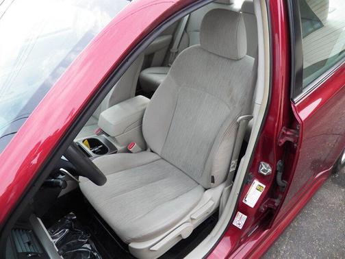 2014 Subaru Legacy Base