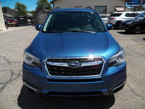 Quartz Blue Pearl 2017 Subaru Forester 2.5i Touring