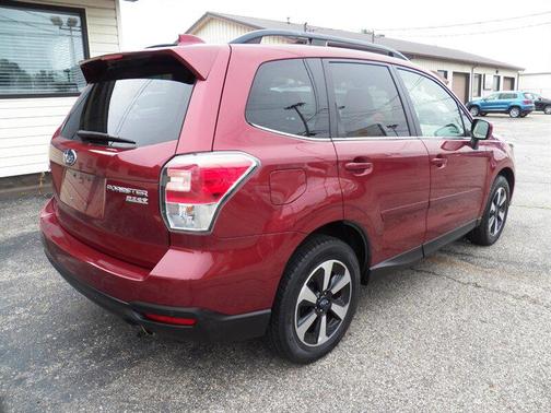 Venetian Red Pearl 2017 Subaru Forester 2.5i Limited