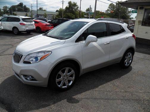 White Pearl Tricoat/Satin Nickel Metallic 2016 Buick Encore Leather
