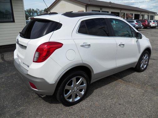 White Pearl Tricoat/Satin Nickel Metallic 2016 Buick Encore Leather