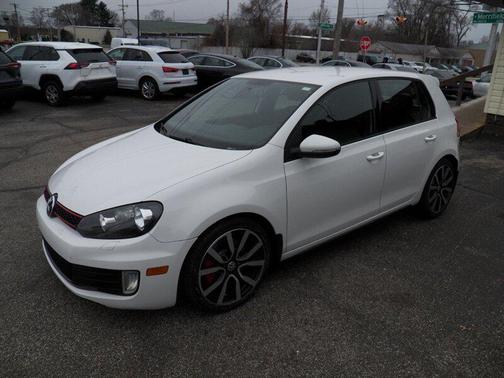 2014 Volkswagen GTI Wolfsburg Edition