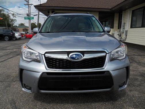 Ice Silver Metallic 2016 Subaru Forester 2.0XT Touring
