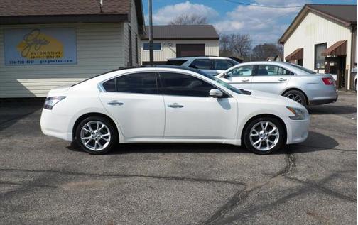 2013 Nissan Maxima SV