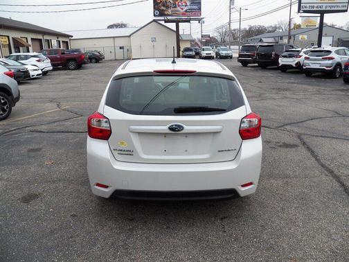 2014 Subaru Impreza 2.0i Premium