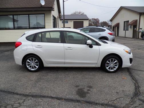 2014 Subaru Impreza 2.0i Premium