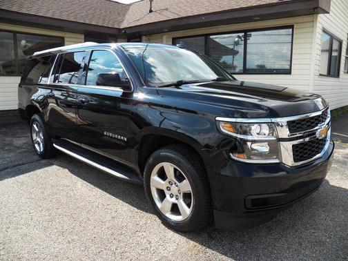 Black 2016 Chevrolet Suburban LT