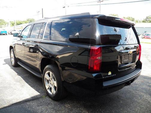 Black 2016 Chevrolet Suburban LT