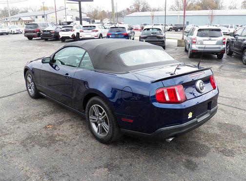 2011 Ford Mustang V6 Premium