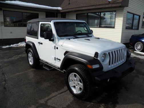 2022 Jeep Wrangler Sport S
