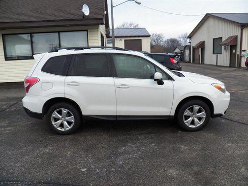 2016 Subaru Forester 2.5i Limited