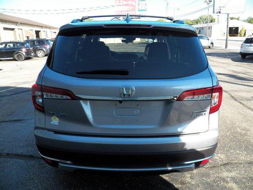 2019 Honda Pilot Touring 8-Passenger