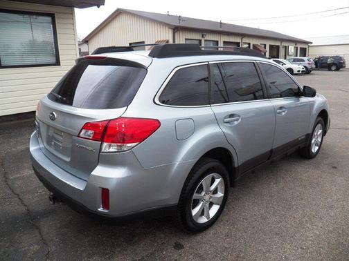 2014 Subaru Outback 2.5i