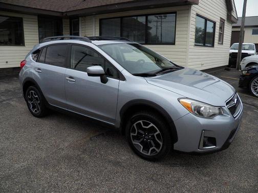 Ice Silver Metallic 2016 Subaru Crosstrek 2.0i Premium