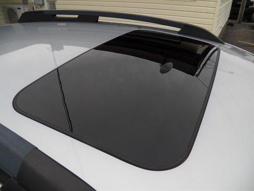 Ice Silver Metallic 2016 Subaru Crosstrek 2.0i Premium