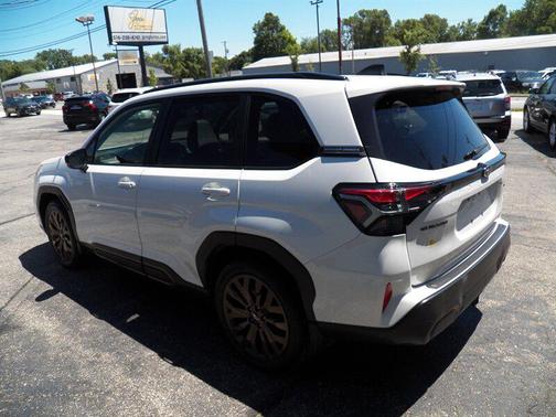 Crystal White Pearl 2025 Subaru Forester Sport