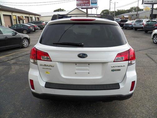 2013 Subaru Outback 2.5i Premium