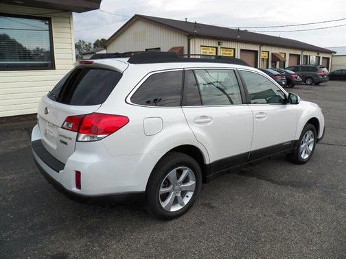 2013 Subaru Outback 2.5i Premium