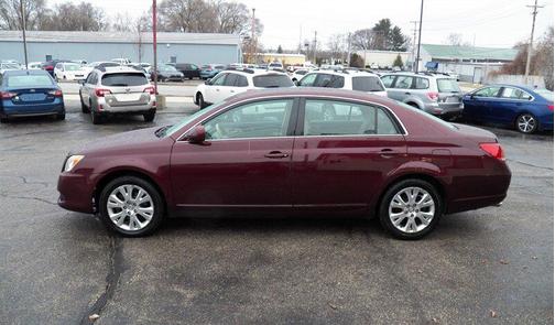 2008 Toyota Avalon XLS