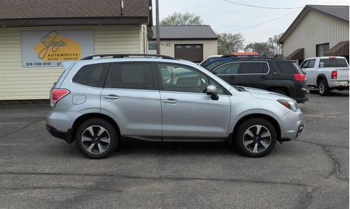 2017 Subaru Forester 2.5i Limited