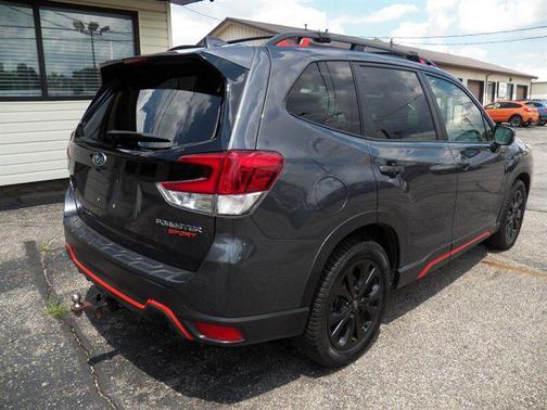 Magnetite Gray Metallic 2022 Subaru Forester Sport