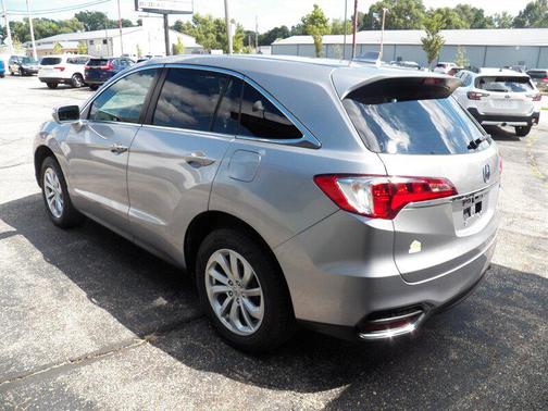 Lunar Silver Metallic 2017 Acura RDX Base