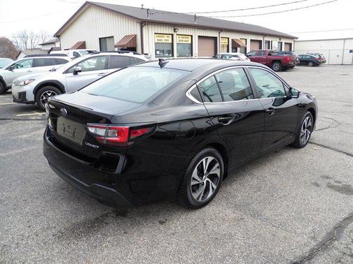 2022 Subaru Legacy Premium