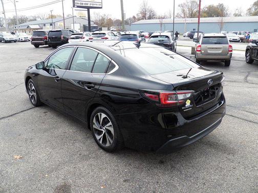 2022 Subaru Legacy Premium