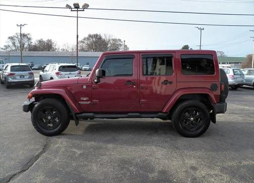 2013 Jeep Wrangler Unlimited Sahara