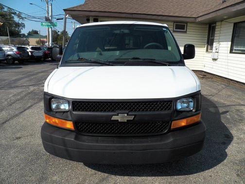 2012 Chevrolet Express 1500 LS