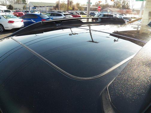 Crystal Black Silica 2018 Subaru Outback 3.6R Limited