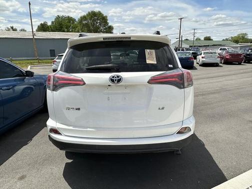 2016 Toyota RAV4 LE