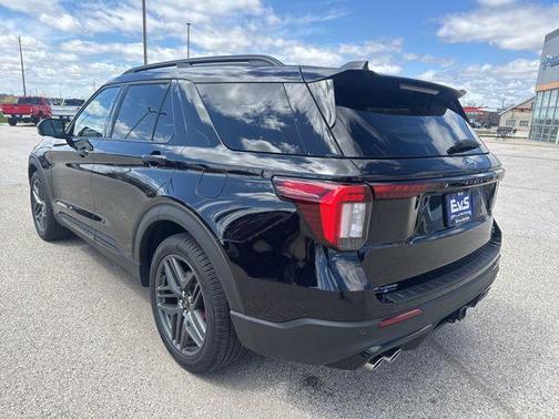 AGATE BLACK METALLIC 2025 Ford Explorer ST