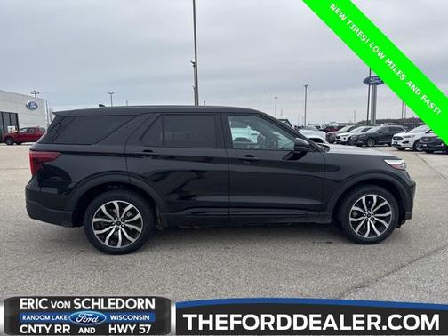 2021 Ford Explorer ST