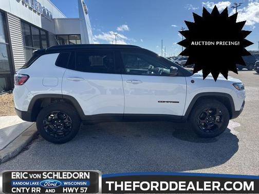 2023 Jeep Compass Trailhawk