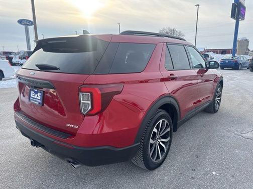 2023 Ford Explorer ST-Line